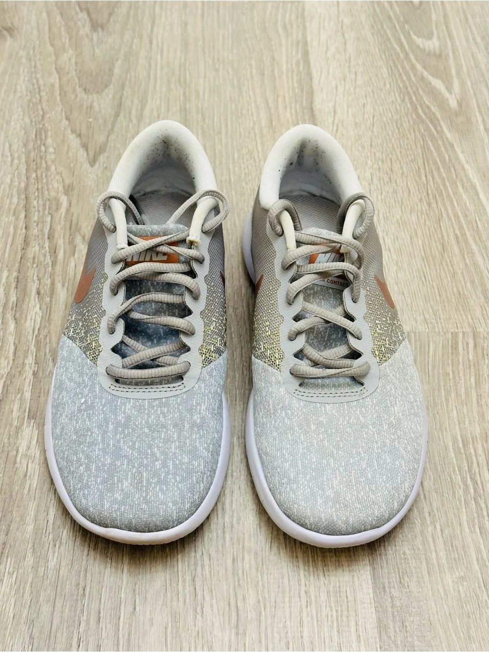 Nike Women's Light Gray and Copper Metallic Knit Sneakers size 6